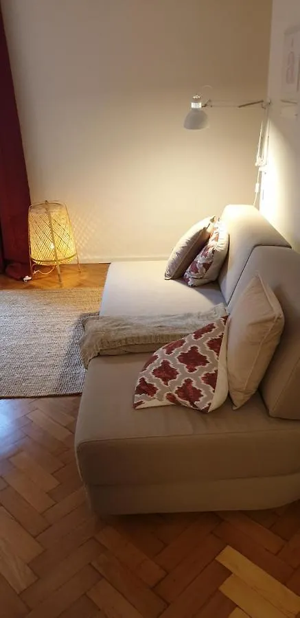 Red Flat By Grazrentals Direct By University & Free Parking Apartment Graz