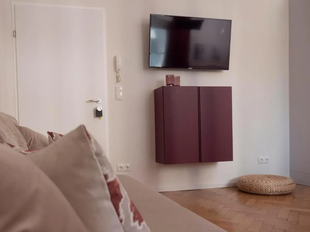 Apartment Red Flat By Grazrentals Direct By University & Free Parking